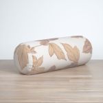 Dekokissen Nackenrolle in Braun