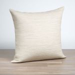 Dekokissen quadratisch in weiß